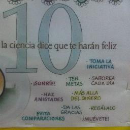 Me preguntan si trabajo???... ¡SÍÍÍÍ! Obvio!!!..Soy gerente de familia y además...Soy reloj dspertador,cocinera, mucama, maestra, niñera, enfermera, lavandera,