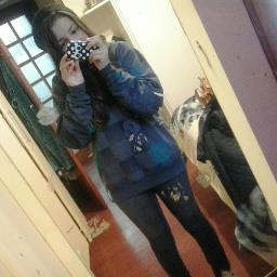 eaai, vim aqui dizer que te amo muito, pois tu me ama mais haha pode conta sempre comigo, saiba que tamo junto 33   poor @_Thiaaaguinhooo  
 te amo nega p. Myi