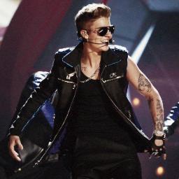 Twitter de la página en facebook ''Novelas de Justin Bieber y Tú''