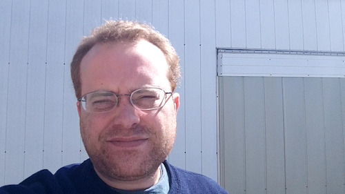 JohnVernonneele's profile picture. I am a christian artist, who writes songs, lyrics and fiction, science fiction, personal testimonies, makes films and short films.