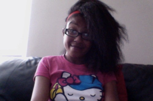 Follow me and I follow you... if i follow you , follow me back,Rapper live in Cincinnati, Ohio, Im 13 bday April 1st Actress love & makin new friends!!!