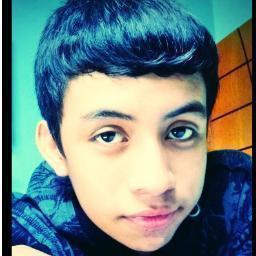 Eu tenho 13 anos me segue ai e me adiciona no Facebook:Willames Lacerda