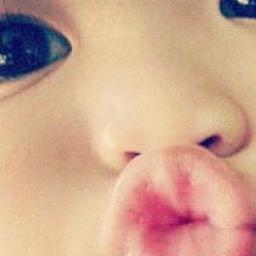 Adoooro lasanha, so ARIANA, adooro o Luan Santana,gosto de volei e adoooro o  Edward e do Jacob !!!
