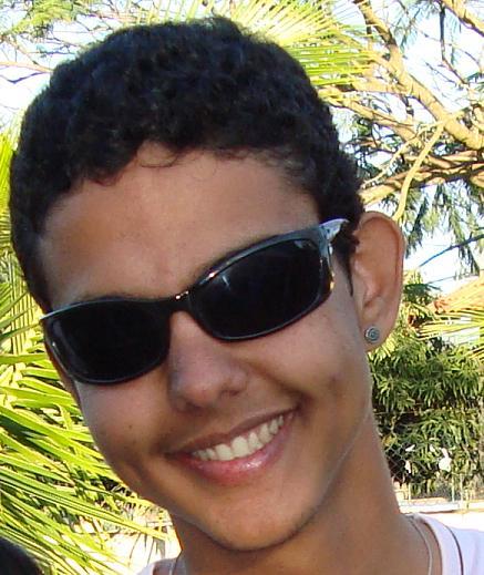 Revoltado sim, hipócrita nunca! Cansado de quem defende apenas interesses próprios. Botafoguense na alma!