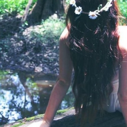 Sweet&Stylish. City Princess. Just a girly-girl trying to survive high school. &Always Classy!☮Have Girly Girl posts or pictures? Send to classact.girly@aol.com