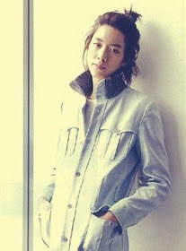 @_fyclosed Bassist, Rapper, Backing Vocalist of CN Blue