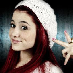 we all love ariana grande,do'n't we? follow me,i'll follow back