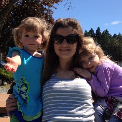 I am a mother of two amazing girls! I am extremely passionate about health and fitness, organic living, gardening, sunshine, laughter and love!