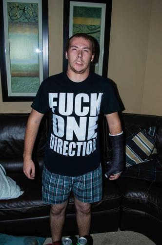 ShitJakeSays666's profile picture. Goin on a walk.....I need a cigarette...