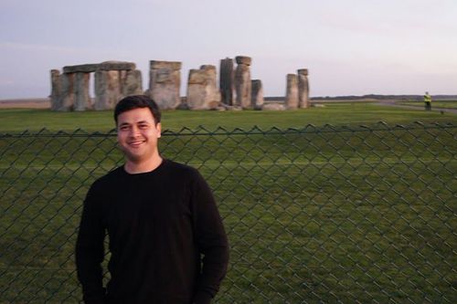 Immigration, Visas and Overseas Careers is all I have.

Building Careers and making Dreams come true.