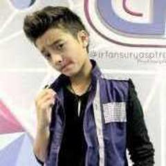 my name Ardelia Zahrani Putri . call me Adel  . aku Seveners lho ! aku jg AlwaysBD . Follback yyahh !!!