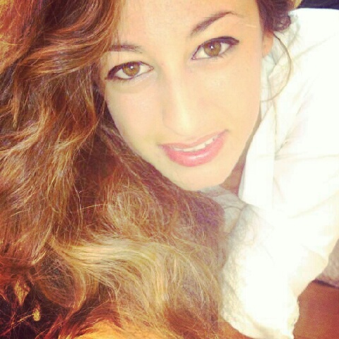 carolcasasnovas's profile picture. 