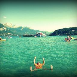 SimonB89's profile picture. 