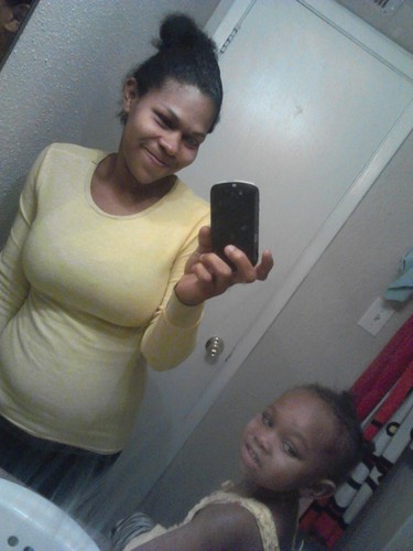 CleoshaL's profile picture. 