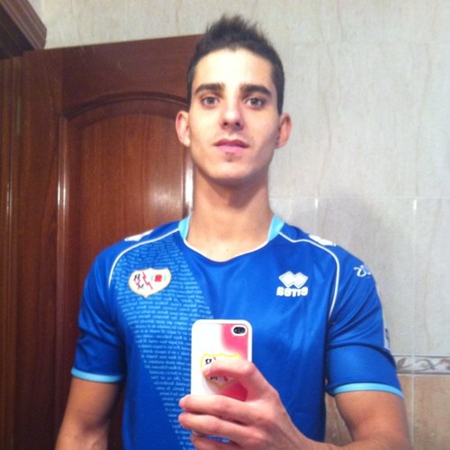 pakosantosrayo's profile picture. 