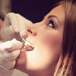 Om vores tandlægeklinik i Ungarn udbyder dig den bedste service i dental turisme. Vi organiserer dit ophold og tandbehandling i Ungarn - helt gratis.