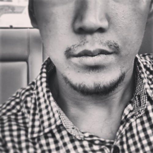 HoyChino's profile picture. flip