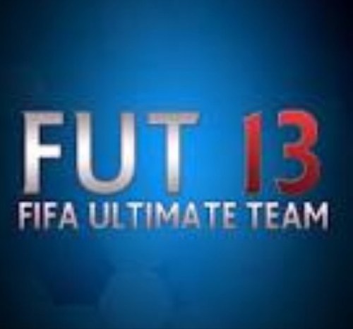 loveTheLive and play football// fut// nederlands// geeft spelers weg met retweeten // ruilen kan als je wint // dit is niet fake k bn betrouwbaar
