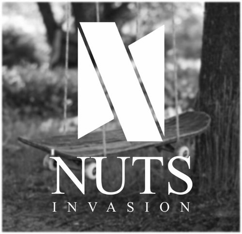 Nuts Invasion dibuat oleh tangan ahli yang terpercaya. Di desain khusus untuk muda-mudi indonesia. CP: 085770160125/089696644549