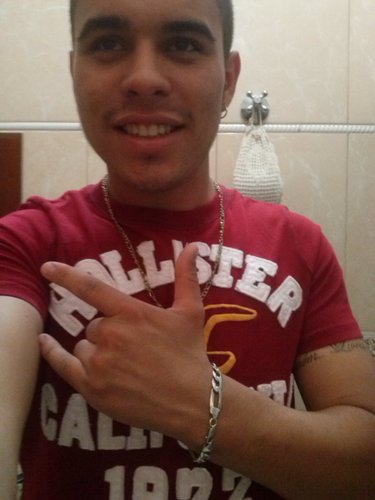Seja voce mesmo.Isso basta !