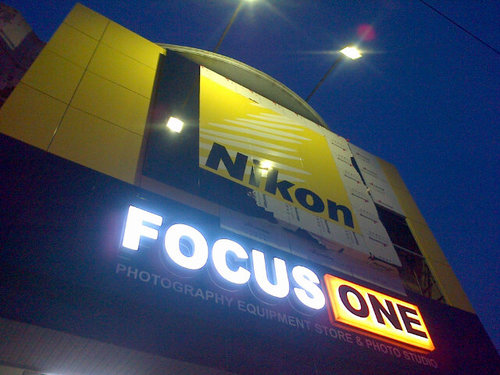 PUSAT : Jl. Antasari 7 F/G (0721) 250283  
HP/WA 082111444411
Line : ari.focusone
IG : FOCUSONE.ID
OUTLET :  Simpur Centre, Plaza Lotus, Mall Boemi Kedaton