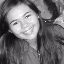 EU????????? serva do SENHOR....isso basta.