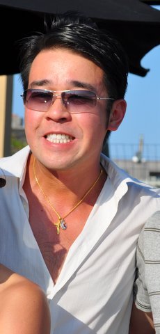 mhlesq's profile picture. 😇😈