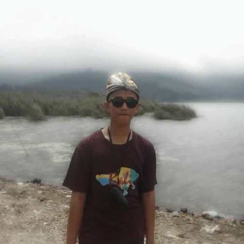 I'm Mr.SimpLe | MtsN Kencong 10' | R-MA-BI Nurul Jadid 13' | fb : Mohammad Ardhie El-ilmi
ˆ⌣ˆ |