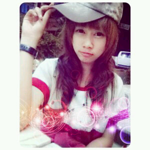 Can call me :: PoomPiim ♥ don't ask me again '
Name :: Apatsara Sangam
Nickname :: PoomPiiM:)
หนูไม่สวย แล้วก็ไม่หยิ่งค้ะ ทักกันได้ค้า า :)