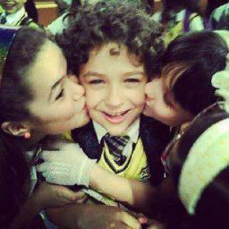 Vou continuar amando carrossel,mesmo com o fim ...
Amor forever...
love para sempre