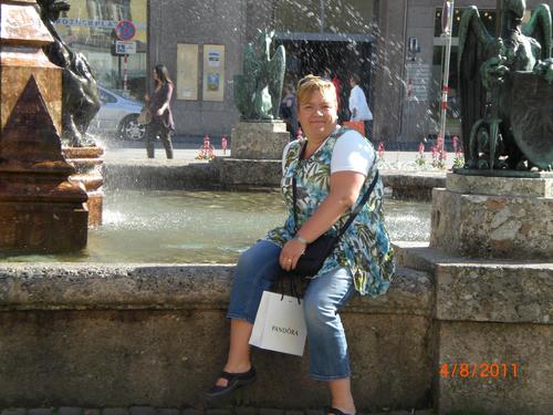 Sjb71B's profile picture. 