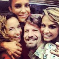 sou eternamente fã @ivetesangalo e @Alinne_Rosa ñ me importo com o que as pessoas vão falar
