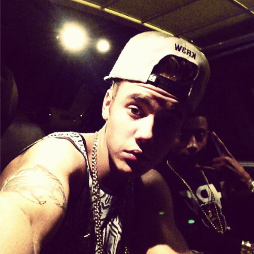 Proud SA belieber waiting for Justin to notice me :') .... JUST BΕ SWAGGY :D