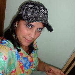 Nharla's profile picture. Micro empreendedora ....