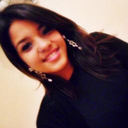 Agarota cheia de sonhos, que so busca a felicidade das coisas simples ! Objetiva,Confiante,Segura . & Tenho muito Foco,Força & Fé pra minha Vida !*