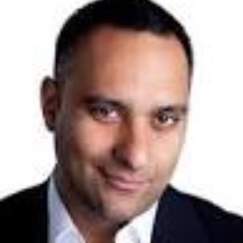 Im NOT Russell Peters! (Fan Page) (This Is A Parody Account ~ Not In Any Way Affiliated With The Comedian Russell Peters)