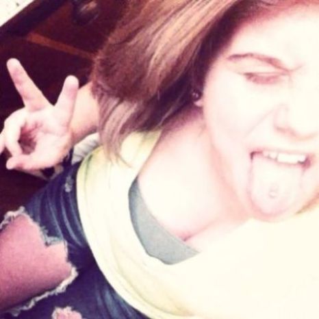 honoka_57758019's profile picture. 