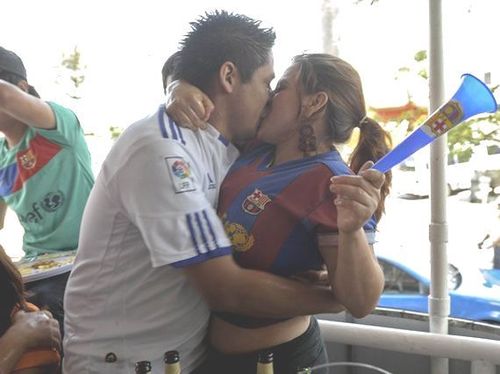 DebatElClasico's profile picture. Disini kita ngomong blak-blakan debat 'elclasico', buat cules dan madridista yang berani silahkan follow!!