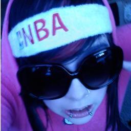 I'm Cheryl I'm 21 Lets get tweeting :)