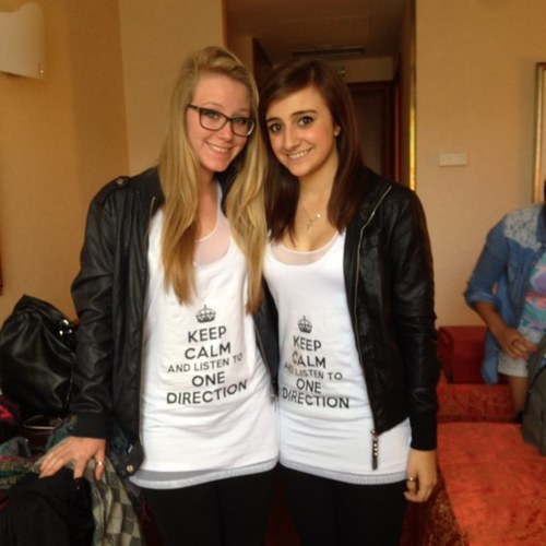 I'm an ITALIAN girl and i love too much ALL of one direction!!! :D 19 Maggio 2013... One Date, One Place, One Direction.
Cody Simpson follow me on 22/11/12 :D