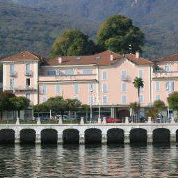 L'Hotel Beau Rivage di Baveno, situato sul lungolago di fronte alle isole Borromee, offre 80 camere arredate con cura e comfort.