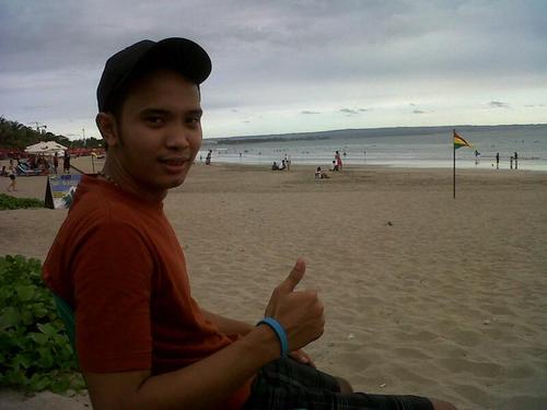 LFREDERIK's profile picture. Be with god