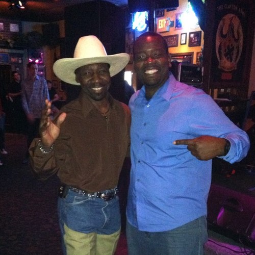 Wjay13Jr's profile picture. Educator who needs to be educated. Loving father, coach, and looking to be more.