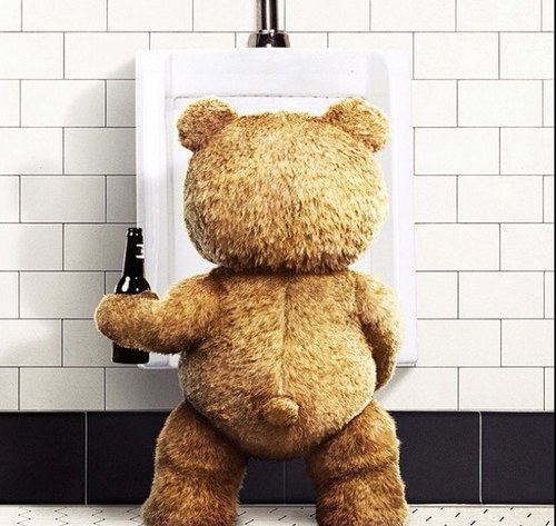 insultofree's profile picture. Te molesta alguien, tweeteanos su nombre y nosotros le pondremos a parir como bien se merece.