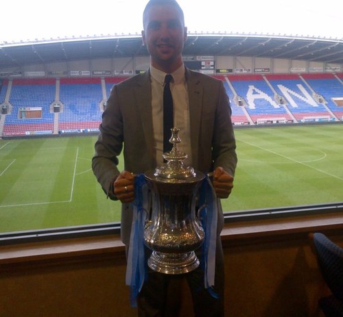 robjb23's profile picture. 