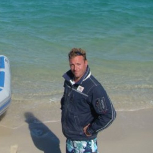 johnhedgecoe's profile picture. 一款稳定好用的翻墙工具
无限流量，免费试用!➡️ https://t.co/bpUS2JRW2T