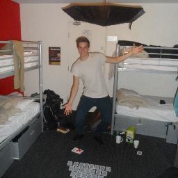 Lvooijs's profile picture. music gives soul to the universe.