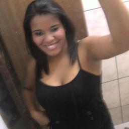 sou engraçada, e uma menina de 21 anos e cheio de sonhos para realizar e futura agronoma