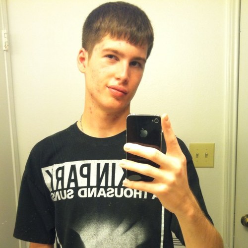 Leader of a Band Called 410's Finest check us out on Twitter @410sfinest1
Facebook http://t.co/DtASeOGbP6
#9Lives #Deuce