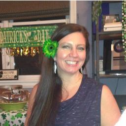 CrissieWilliams's profile picture. bleeding heart hippie liberal ally❤️🌈❤️🌈❤️